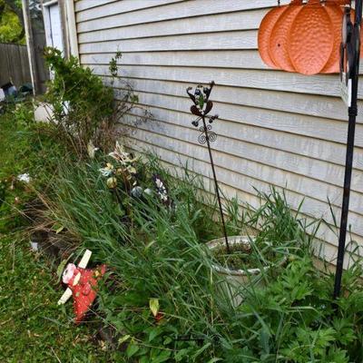 0731 front yard