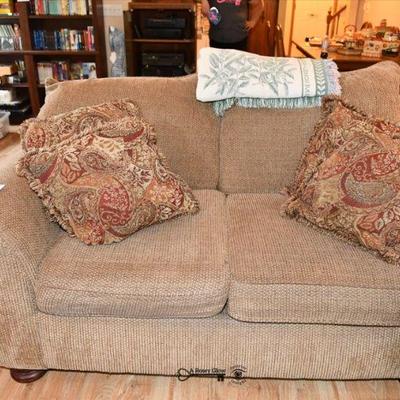 0519 family room