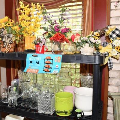 0493 family room