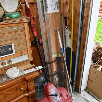 1007 garage