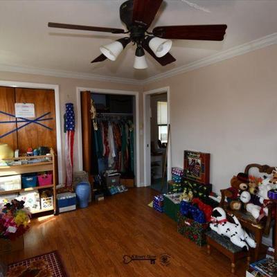 0281 bedroom d