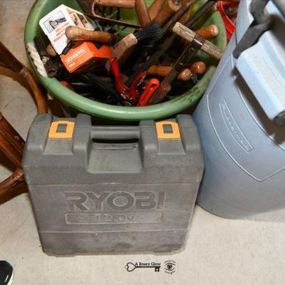 1022 garage