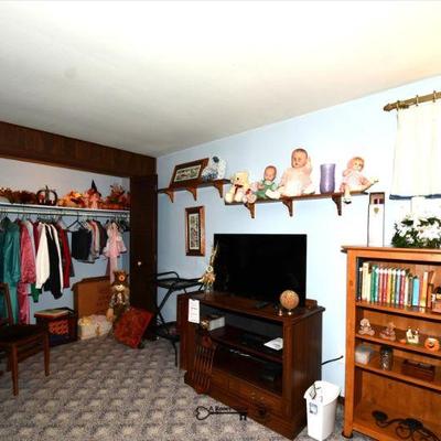 431 family room
