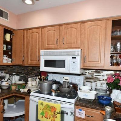 087 kitchen
