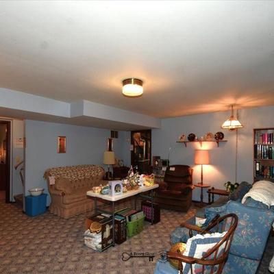 432 family room