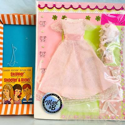 RARE 1966 Skipper “Junior Bridesmaid” Outfit