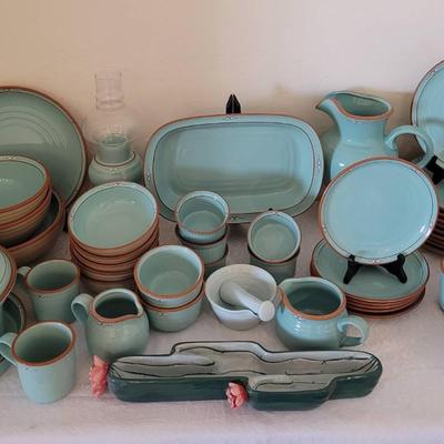 Noritake "Boulder Ridge" Stoneware 