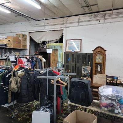 Sale Photo Thumbnail #147