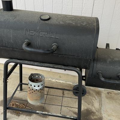 Nexgrill 29" Barrel Offset Charcoal Smoker and Grill