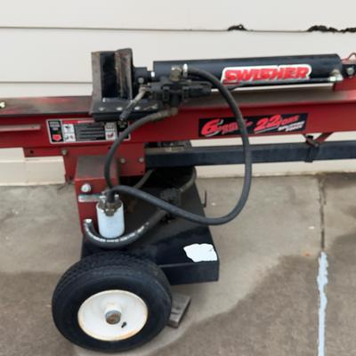 6HP Swisher Towable Gas Powered Log Splitter