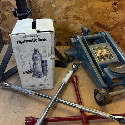 Jacks & More Tire Changing Equipment