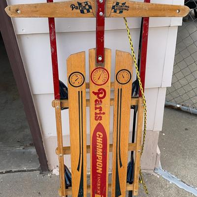 Paris Steel Runner Sled