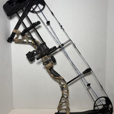 Left Handed Diamond Infinite Edge Compound Bow w/ Hunter 340 GPI 8.9 Arrows