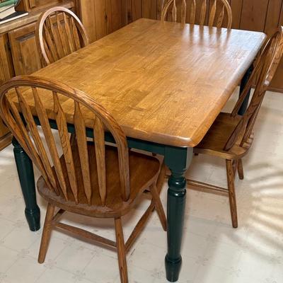 Farmhouse Style Dining Table W/5 Windsor Solid Wood Chairs 