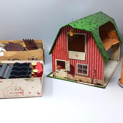 Vintage Happi Time Barn & Accessories 