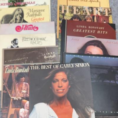 Vinyl Records | 12 LP Albums by Carly Simon, Linda Ronstadt, Fleetwood Mac, Heart & More