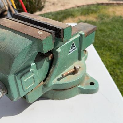 AllTrade 6” Bench Vise | Heavy-Duty Cast Iron | Shop or Garage Use