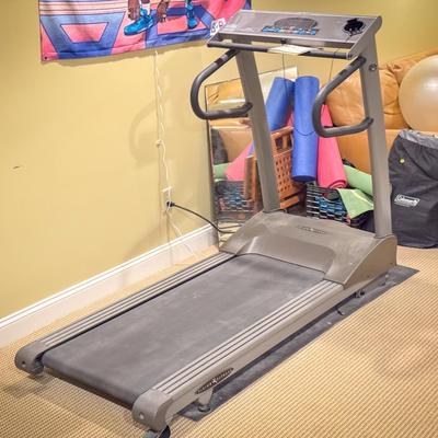 Vision Fitness T9200 Treadmill - Working