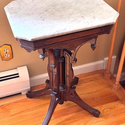 Remen And Pezoid Marble Top Ornate Side Table 