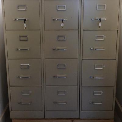 Metal File Cabinets, 1000-700 