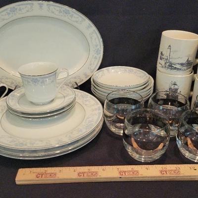 Sheffield Blue Whisper China, Lighthouse Mugs, and Five Dorthy Thorpe, Four Season Glasses, 323-400