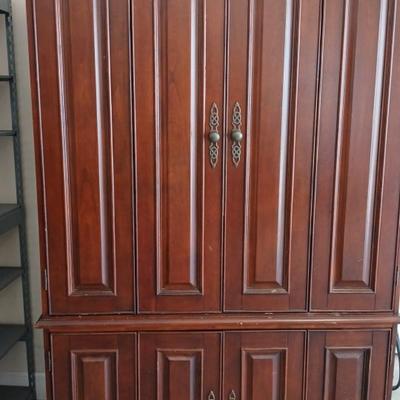 Corner Entertainment Center, 1010-700