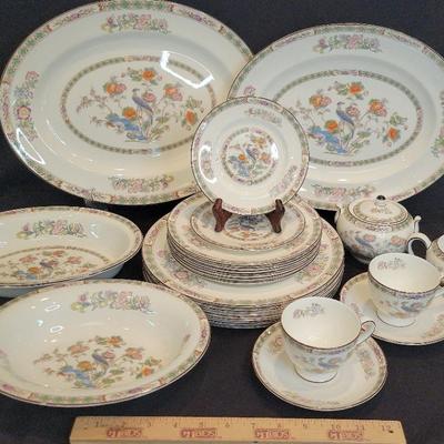 Wedgwood Bone China Kutani Crane, 308-400 