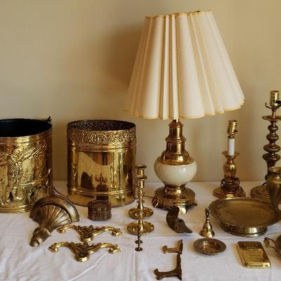 Brass-like Decor Lot, 513-2000