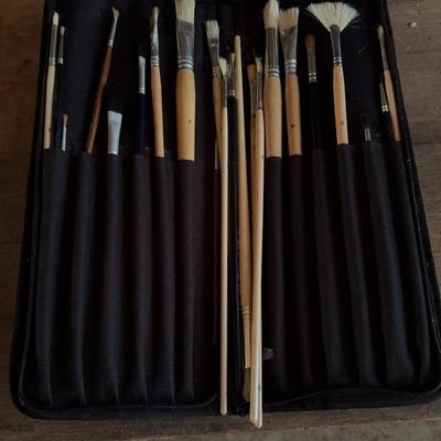 Artist Brushes 