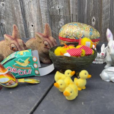 Plichta Pottery Rabbit  London England Wemyss/Flocked Bunnies & Ducklings/Mechanical Bird 
