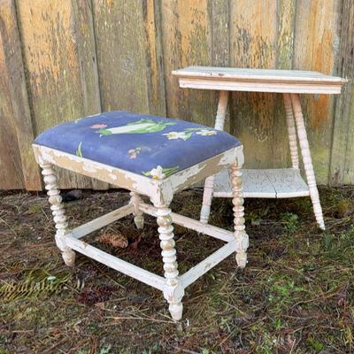 Country Chic Table and Bench w/Twisted Legs 
