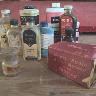 Vintage Vanity Items 