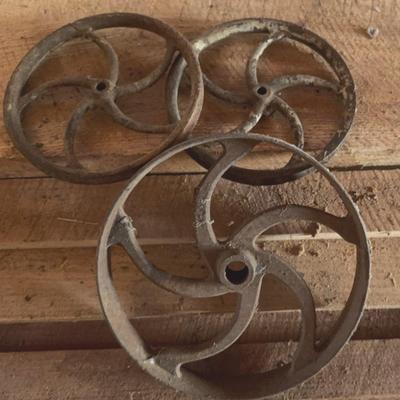 Vintage Pulleys/Wheels 