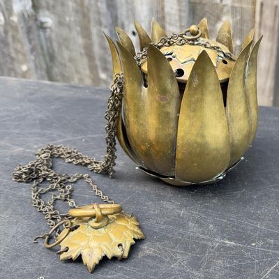 Lotus Hanging Candle Holder