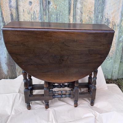 Drop Leaf Table 