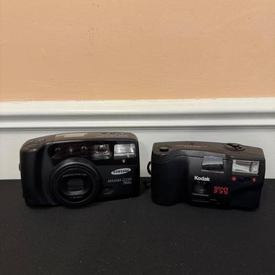 Kodak Star 235 and Samsung Maxima Zoom 760i