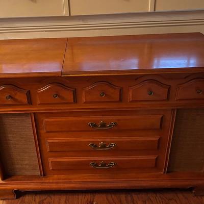 Stereo Cabinet