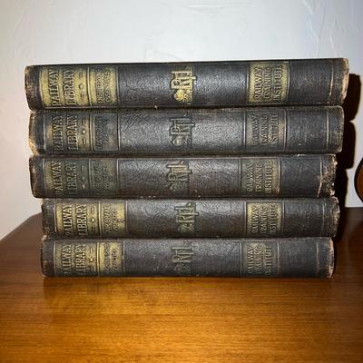 1925 Railway Library