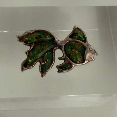 925 Silver Fish Brooch With Opal Like Insets 6.5 Grams