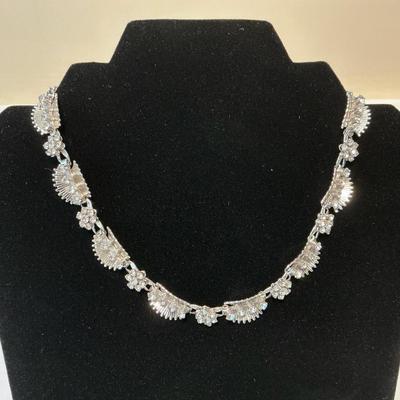 Vintage Rhinestone Necklace 
