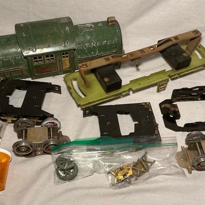 Lionel 1928 Bild-a-Loco No.381E Disassembled