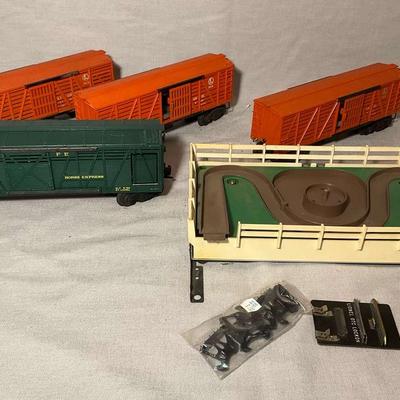 Lionel Horse Car 3656, Horse Express 3356, And Corral