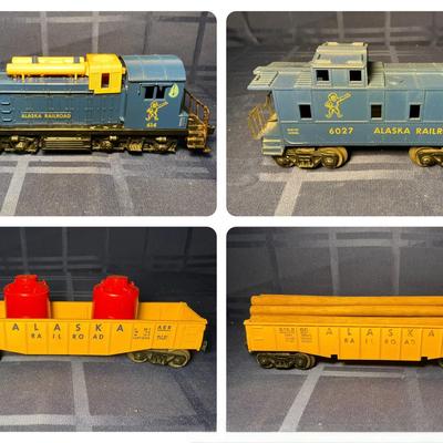 Alaska Railroad Locomotive #614 + Gondolas & Caboose 