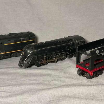 Lionel 2032 Diesel Locomotive, 221 Locomotive, And 6414 Auto Loader O Gauge