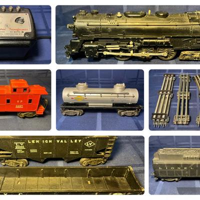 Lionel Locomotive #2055 + Transformer & Cars, Track 
