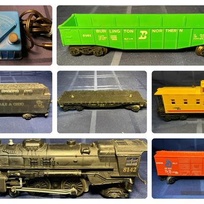 Lionel Locomotive #8142 + Tender, Transformer & More 