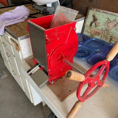 Estate sale photo