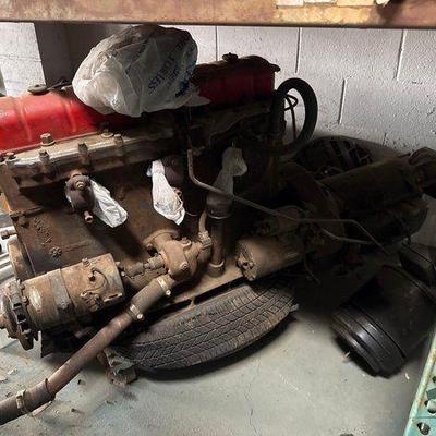 #2074 • Inline 6 Engine with Transmission
