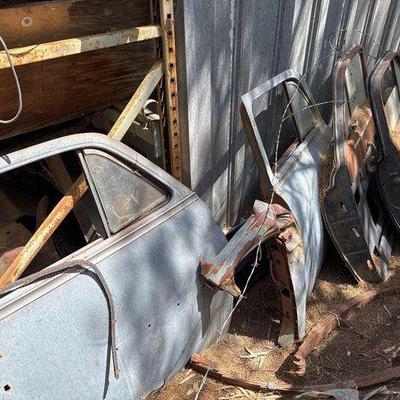 #4510 • 4 Doors, 1 Trunk Lid
