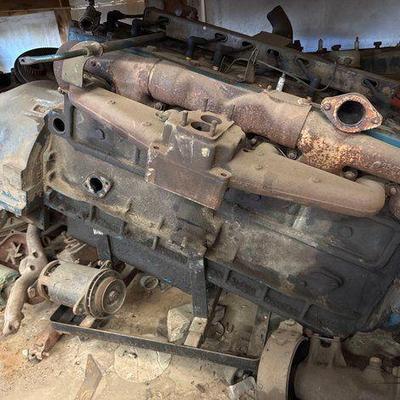 #1500 • 8 Cylinder Flat Head Motor
